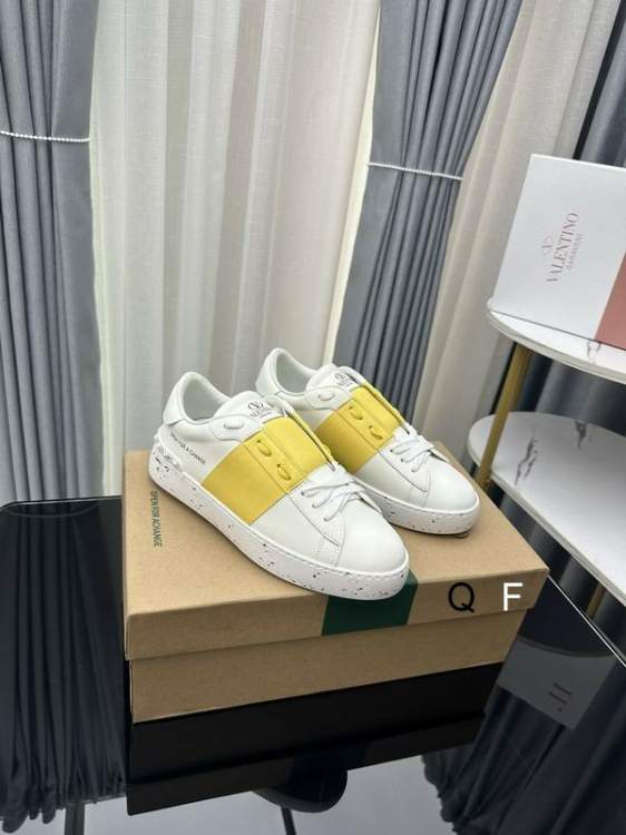 Picture of Valentino Shoes _SKUValentinosz35-45TF080320038